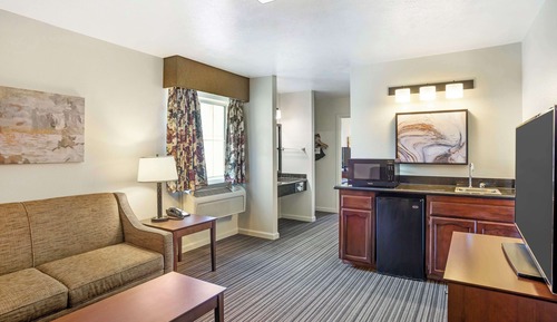 Suite, 1 King Bed, Non Smoking, Refrigerator & Microwave