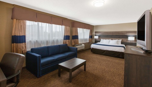 Suite, Multiple Beds, Non Smoking
