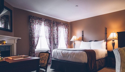 Traditional Room, 1 Queen Bed