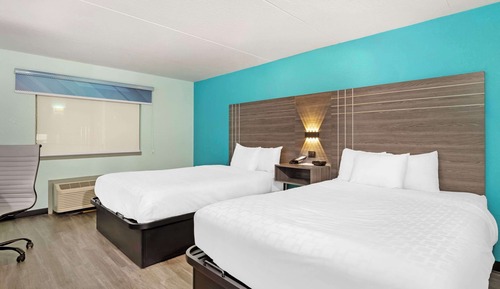 Standard Room, 2 Queen Beds, Non Smoking