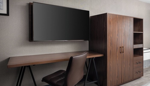 Room, 1 King Bed (Hearing Accessible)