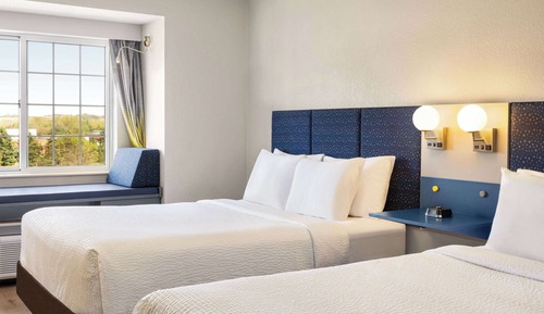 Standard Room, 2 Queen Beds