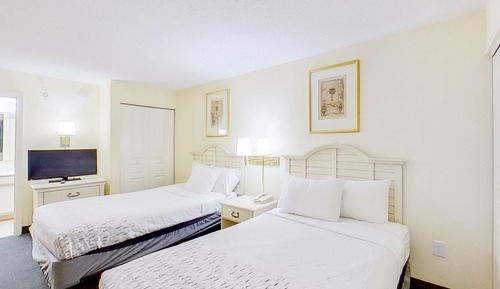 Suite, 3 Bedrooms (Oceanfront)