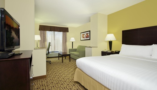 Standard Room, 1 King Bed
