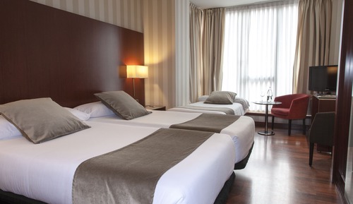Double Room (with extra bed)