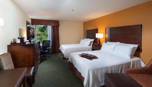 Room, 2 Queen Beds, Accessible, Non Smoking