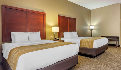 Suite, Multiple Beds, Non Smoking (2 Queen, 2 Person Sofa Bed)