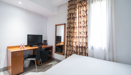 Basic Double Room