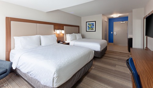 Standard Room, 2 Queen Beds, Accessible (Mobility, Roll-In Shower)