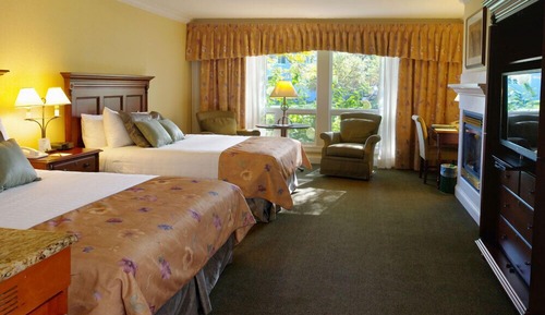 Club Double Room, 2 Double Beds (Sports Wing)