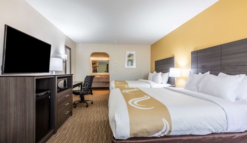 Standard Room, 2 Queen Beds, Smoking