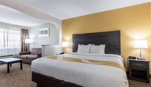 Business Room, 1 King Bed with Sofa bed, Non Smoking