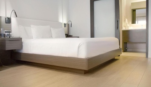 Deluxe Room, 1 King Bed