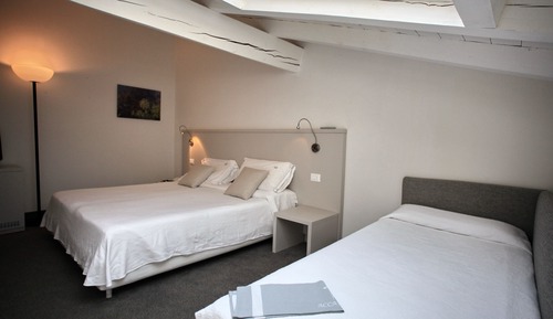 Classic Triple Room, Accessible