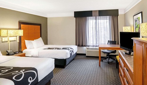 Deluxe Room, 2 Double Beds