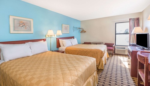 Standard Room, 1 King Bed, Smoking