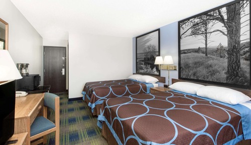 Double Room, 2 Double Beds