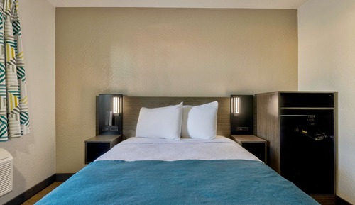 Standard Room, 1 Double Bed, Accessible, Non Smoking