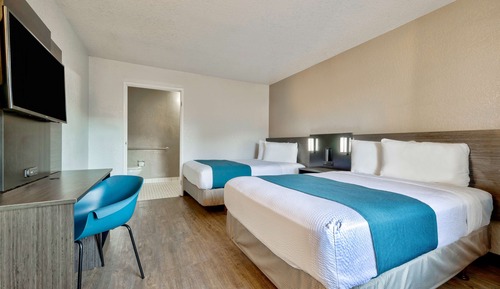 Standard Room, 2 Double Beds, Accessible, Non Smoking