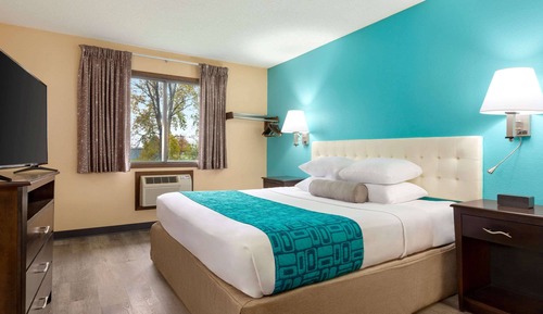 Room, 1 King Bed, Non Smoking