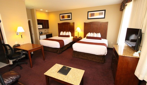 Standard Room, 2 Queen Beds, Non Smoking, Kitchenette