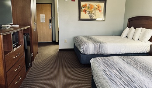 Room, 2 Queen Beds, Non Smoking