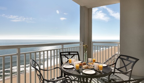 Suite, 1 Bedroom, Corner (Oceanfront)
