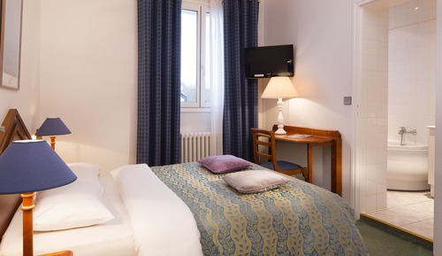 Comfort Double Room (with bath)