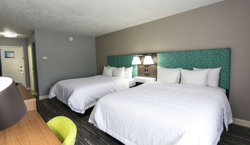 Two Double Beds, Non-Smoking, Accessible