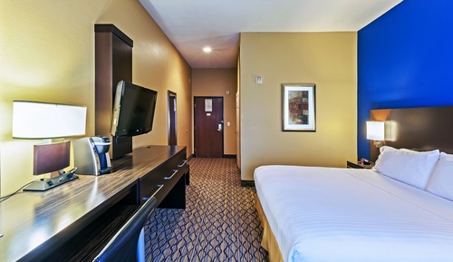 Standard Room, 1 King Bed