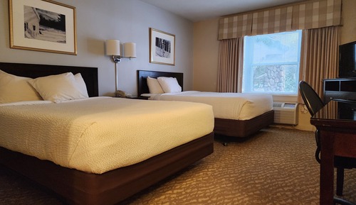 Standard Room, 2 Queen Beds