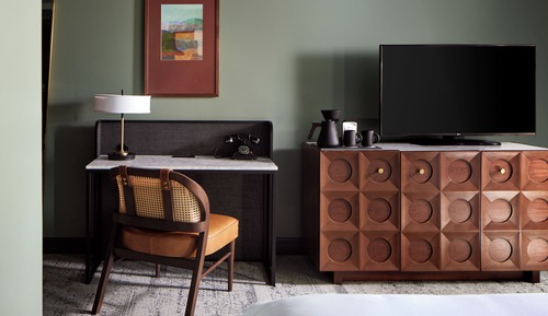 Junior Suite (West)