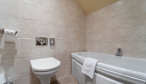 Dainton Suite