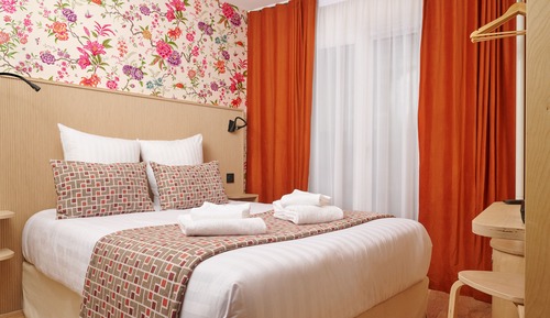Classic Double Room