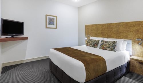 One Bedroom Apartment