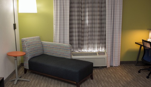 Standard Room, 1 King Bed, Accessible (Communications)