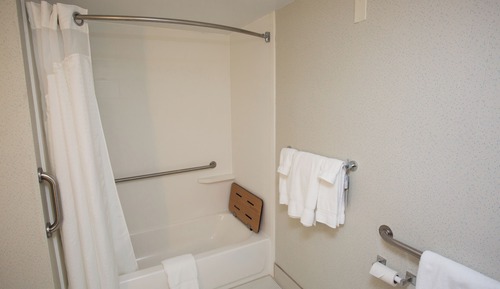 Standard Room, 2 Queen Beds, Accessible (Mobil Access Tub)