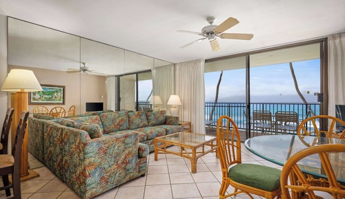 Suite, 1 King Bed, Oceanfront