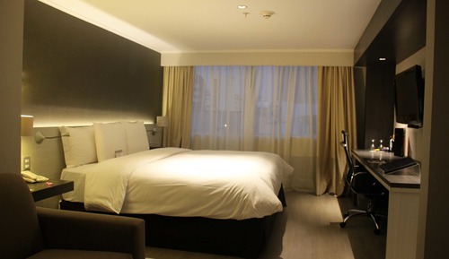 Superior Room, 1 King Bed