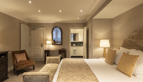 Premium Room