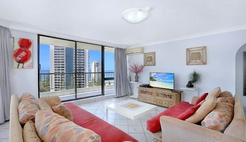 3 Bedroom Ocean View Apartment