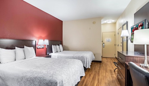 Standard Room, 2 Double Beds (Smoke Free)