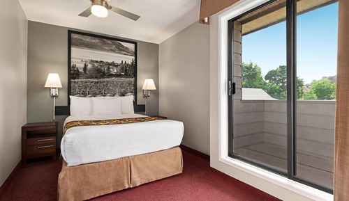 Suite, Multiple Beds, Non Smoking (No Pets)