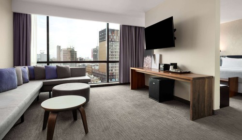 Junior Suite, 1 King Bed, Non Smoking