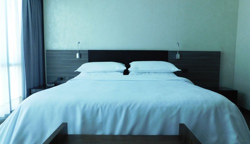 Suite, 1 King Bed, Non Smoking (Master)