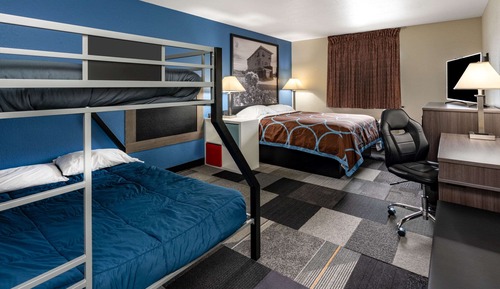 Family Suite, Multiple Beds, Non Smoking