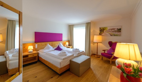 Classic Double Room, Balcony, Garden View