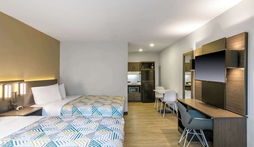 Standard Room, 2 Double Beds, Non Smoking, Kitchenette