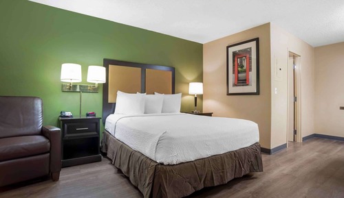 Studio, 1 Queen Bed, Non Smoking