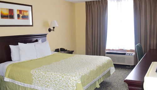 Studio Suite, 1 King Bed, Accessible, Non Smoking (Mobility)